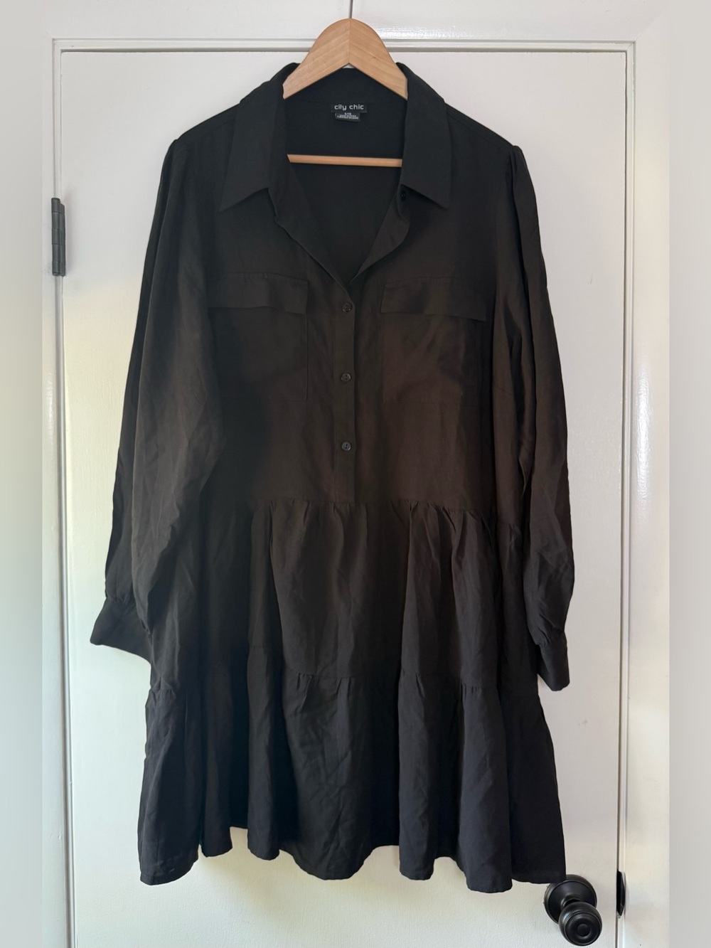 City Chic Black Tiered Shirt Dress Classic Minimalist Lightweight Soft Girl LBD